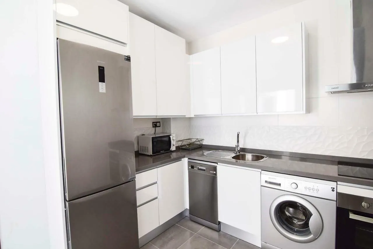Letmalaga Carlos Haya Apartamento